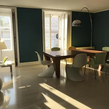 Chiado Glamorous Design * ליסבון