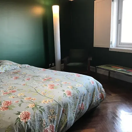 Chiado Glamorous Design Apartment Lisbon